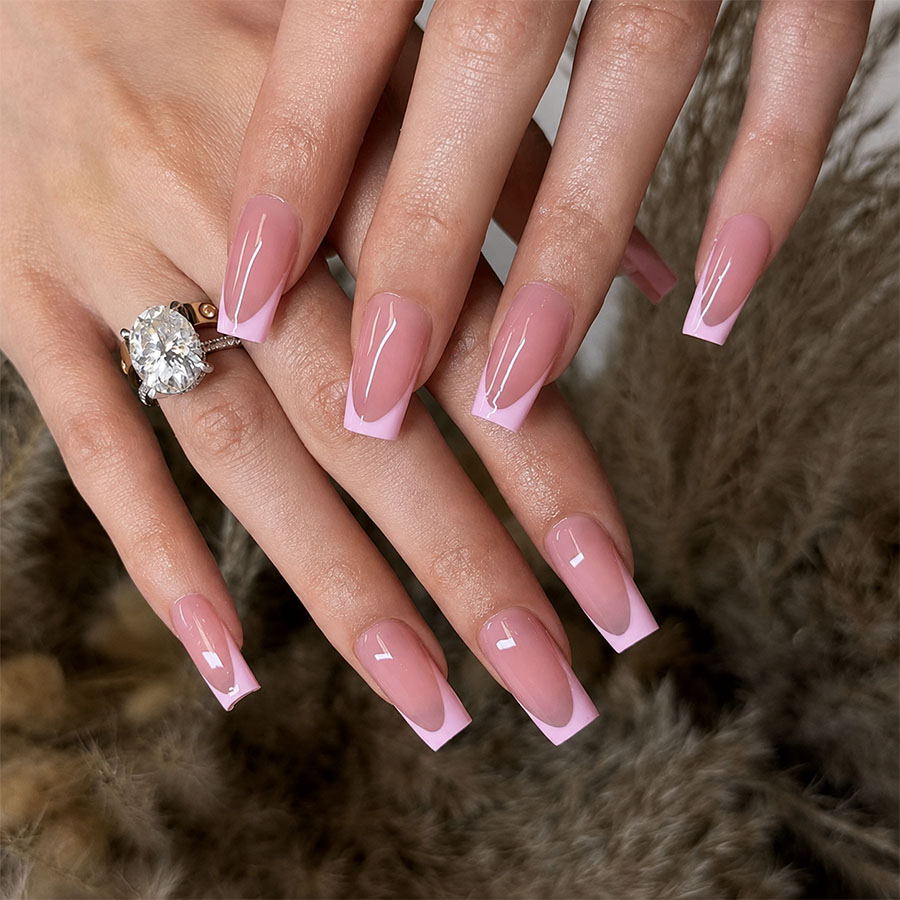 Q Nails
