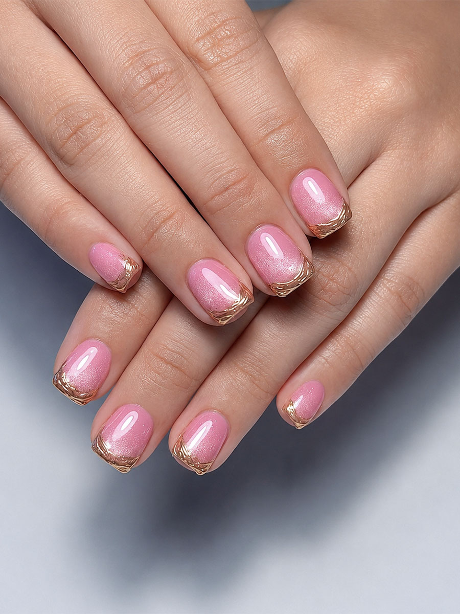 Q Nails